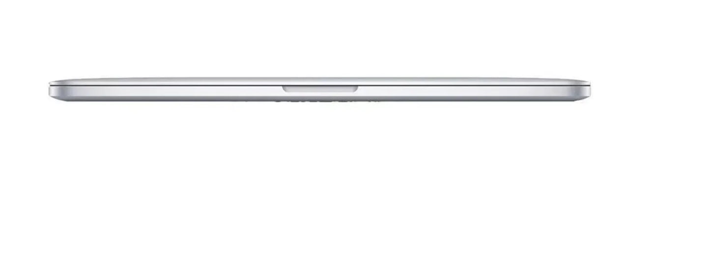 MacBook Pro Retina 15' 2015 • 2.2GHz Quad-Core i7 • 16GB RAM